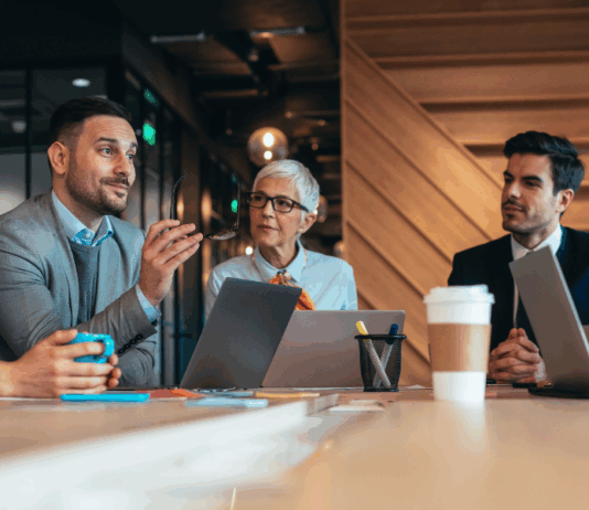 Comparing the Top ICF Mentor Coaching Programs in 2025